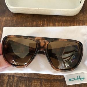 Oakley Correspondent tortoise sunglasses